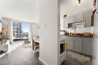 701 1100 HARWOOD STREET - thumbnail 2