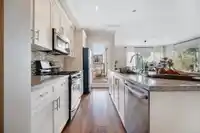 308 SEYMOUR RIVER PLACE - thumbnail 2