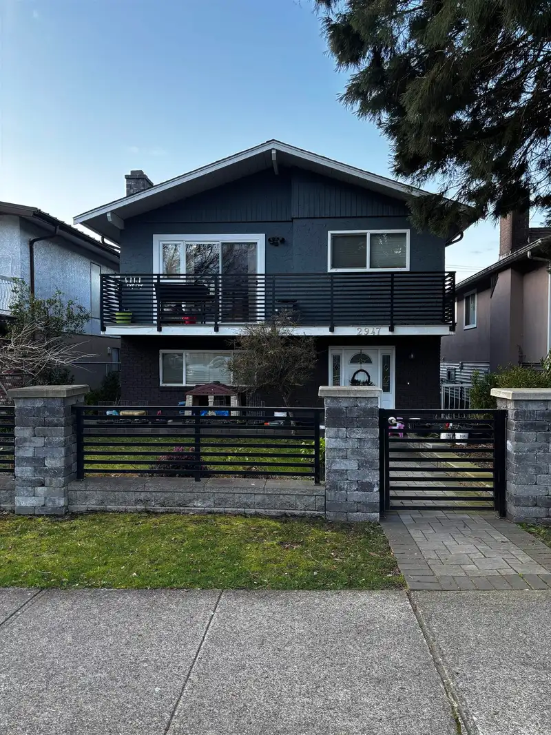 2947 E 29TH AVENUE - photo 1 of 1