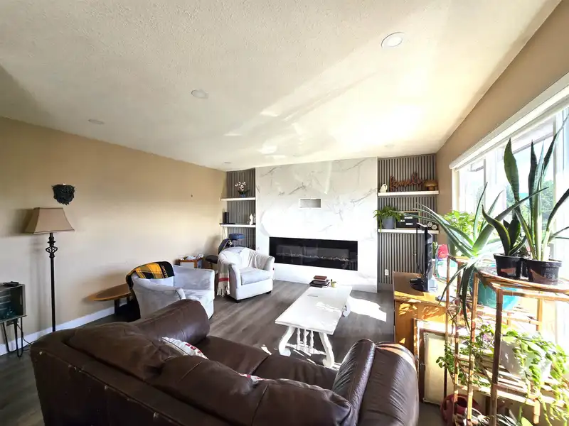 35361 ROCKWELL DRIVE - photo 2 of 28