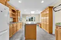7758 15TH AVENUE - thumbnail 6