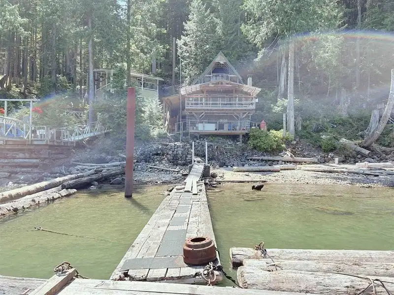 4 DEBECK CREEK - photo 2 of 17