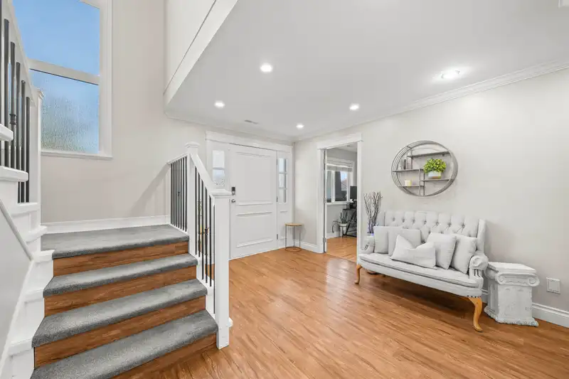 4935 FENTON DRIVE - photo 2 of 40