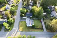 929 GROVER AVENUE - thumbnail 6