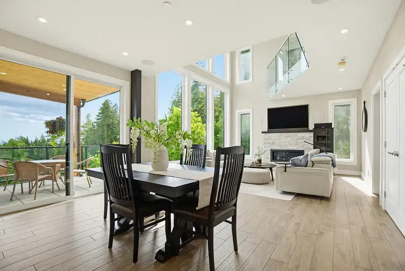33449 RICHARDS AVENUE - photo 4 of 40