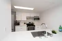 8 385 GINGER DRIVE - thumbnail 3