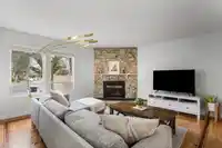 2146 WINSTON COURT - thumbnail 3