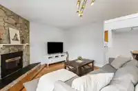 2146 WINSTON COURT - thumbnail 5