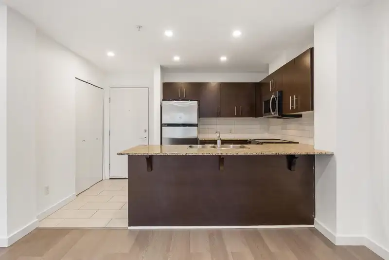 215 11665 HANEY BYPASS - photo 3 of 33