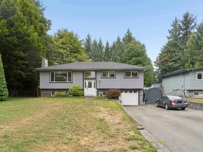 21796 DONOVAN AVENUE - photo 1 of 29
