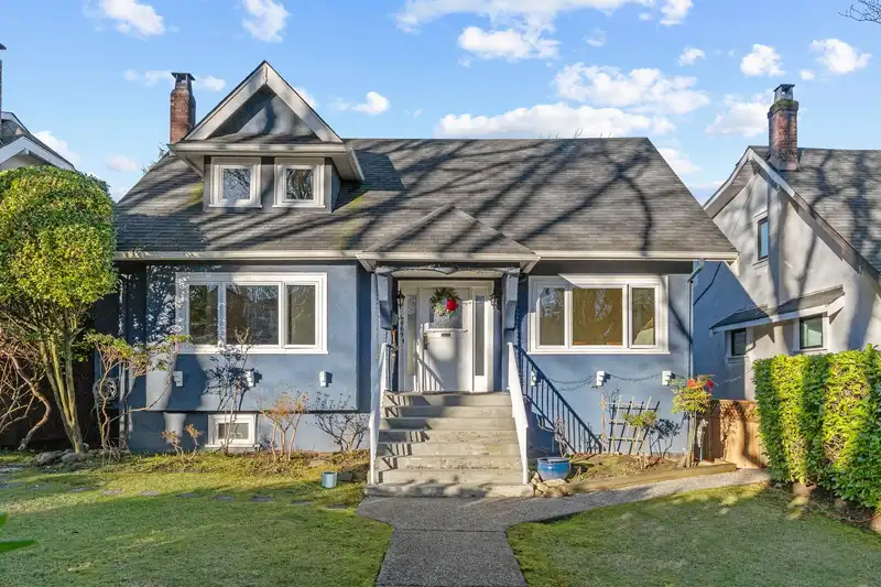 4069 W 14TH AVENUE - photo 1 of 37