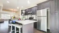 4 7059 210 STREET - thumbnail 11