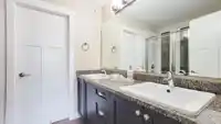 4 7059 210 STREET - thumbnail 22