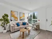 3130 SOPHIA STREET - thumbnail 1