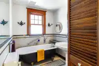 1663 ADANAC STREET - thumbnail 15