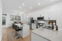 46 20326 68 AVENUE - thumbnail 1
