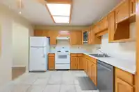 205 19645 64 AVENUE - thumbnail 9