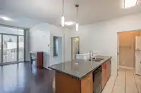 406 33545 RAINBOW AVENUE - thumbnail 6