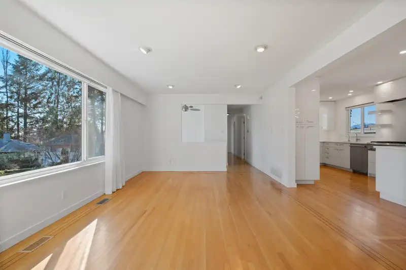 2039 COMPTON COURT - photo 3 of 30