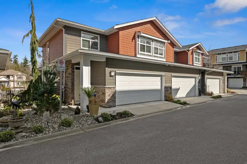 15 11461 236 STREET - photo 1 of 39