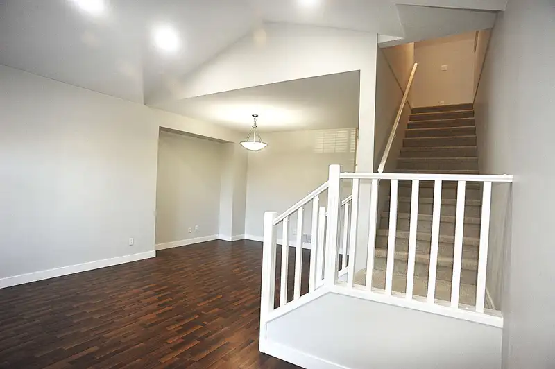 5949 E 165 STREET - photo 4 of 40