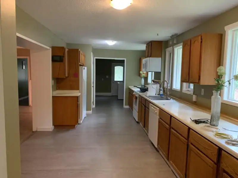 48301 CHILLIWACK LAKE ROAD - photo 4 of 14