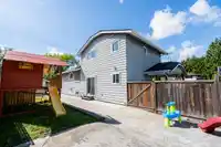 4697 208A STREET - thumbnail 35