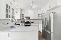 20503 66B AVENUE - thumbnail 12