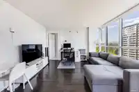 909 10777 UNIVERSITY DRIVE - thumbnail 4