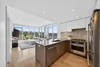 1403 3581 E KENT AVENUE NORTH AVENUE - thumbnail 4