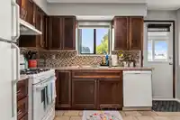 9123 ARMITAGE STREET - thumbnail 6