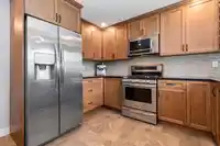 9728 HEATHER STREET - thumbnail 5