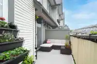 98 20038 70 AVENUE - thumbnail 7