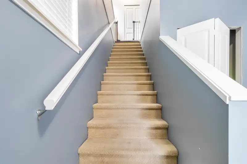 33 13886 62 AVENUE - photo 4 of 28