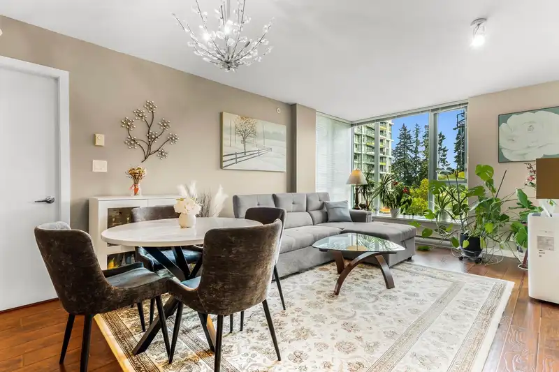 602 1178 HEFFLEY CRESCENT - photo 1 of 39