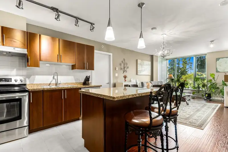 602 1178 HEFFLEY CRESCENT - photo 3 of 39