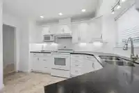 2941 EDGEHILL AVENUE - thumbnail 5