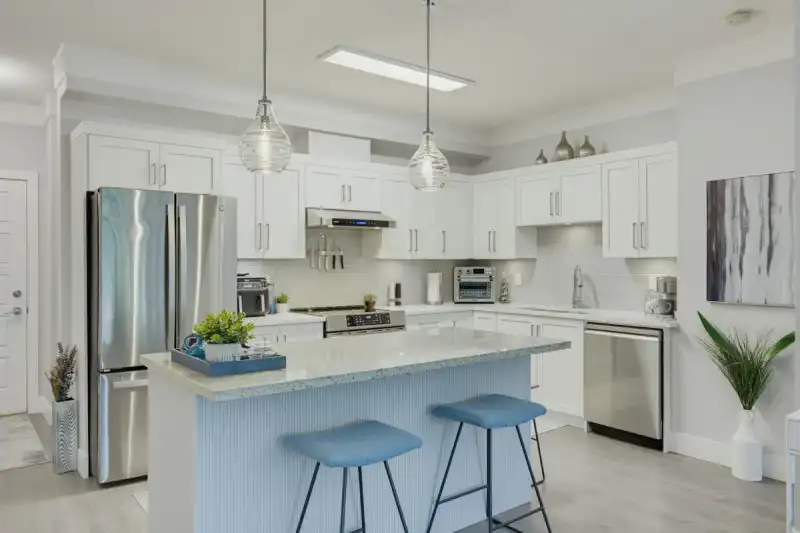 209 20630 DOUGLAS CRESCENT - photo 1 of 25