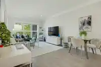209 20630 DOUGLAS CRESCENT - thumbnail 8