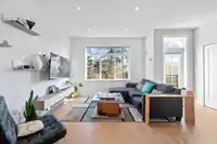 125 1225 MITCHELL STREET - thumbnail 2