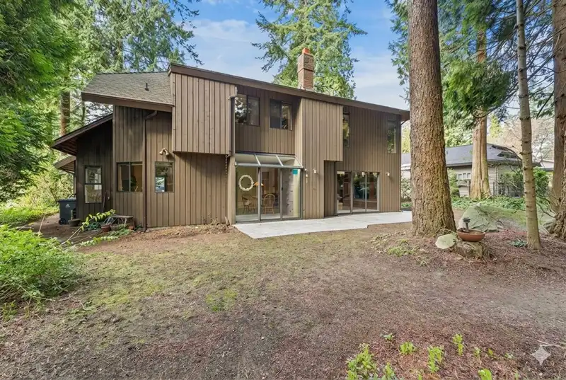 1768 AMBLE GREENE DRIVE - photo 2 of 24