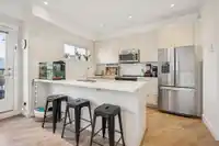 205 7180 BARNET ROAD - thumbnail 2
