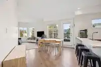 205 7180 BARNET ROAD - thumbnail 5