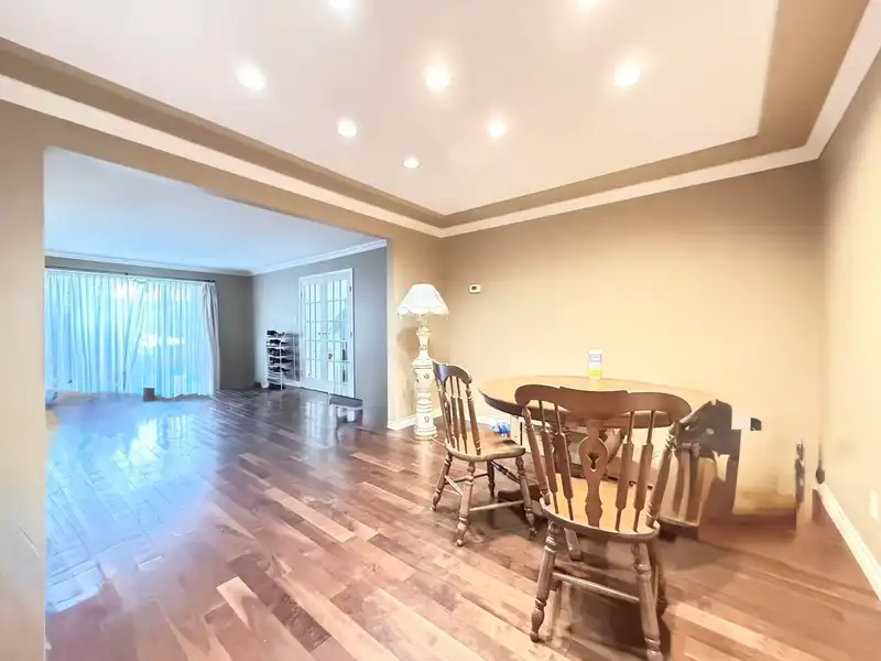 5831 LAURELWOOD COURT - photo 4 of 22