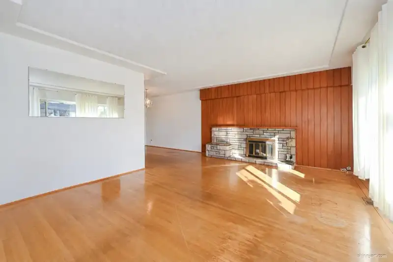 9645 DAVID DRIVE - photo 3 of 31