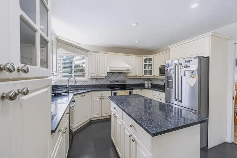 30758 STELLAR COURT - photo 4 of 37