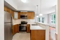 106 15265 17A AVENUE - thumbnail 5