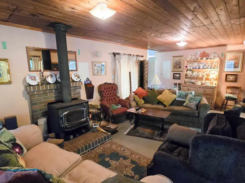 793 ANDY'S BAY ROAD - photo 4 of 40