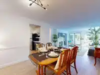 106 1467 MARTIN STREET - thumbnail 6