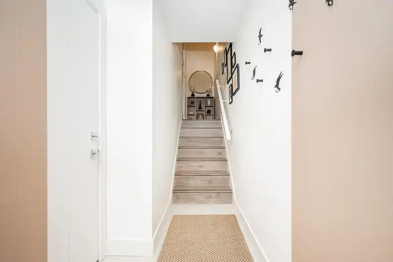 47 11188 72 AVENUE - photo 4 of 38